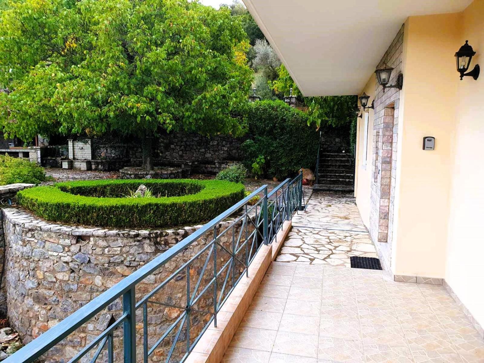 VlachernaΤο Αλώνιアパートメント エクステリア 写真